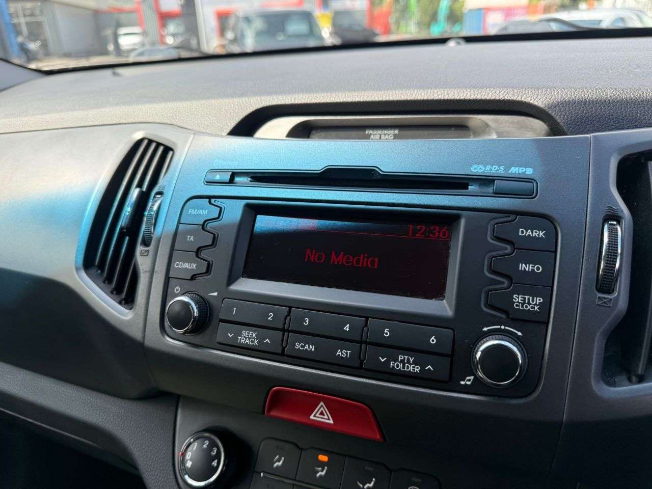 2011 KIA SPORTAGE 2011 KIA SPORTAGE