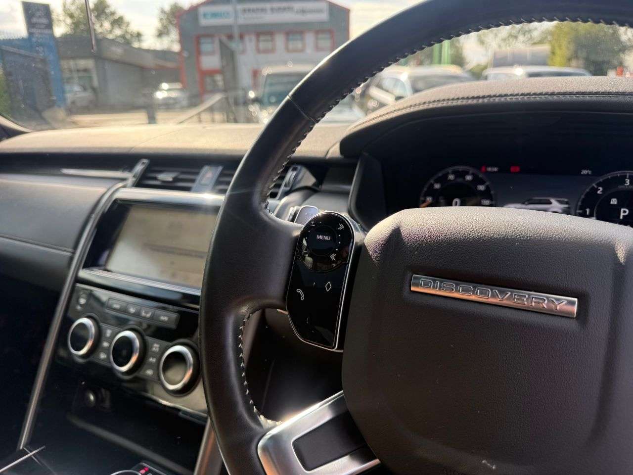 2019 LAND ROVER DISCOVERY 5 2019 LAND ROVER DISCOVERY 5