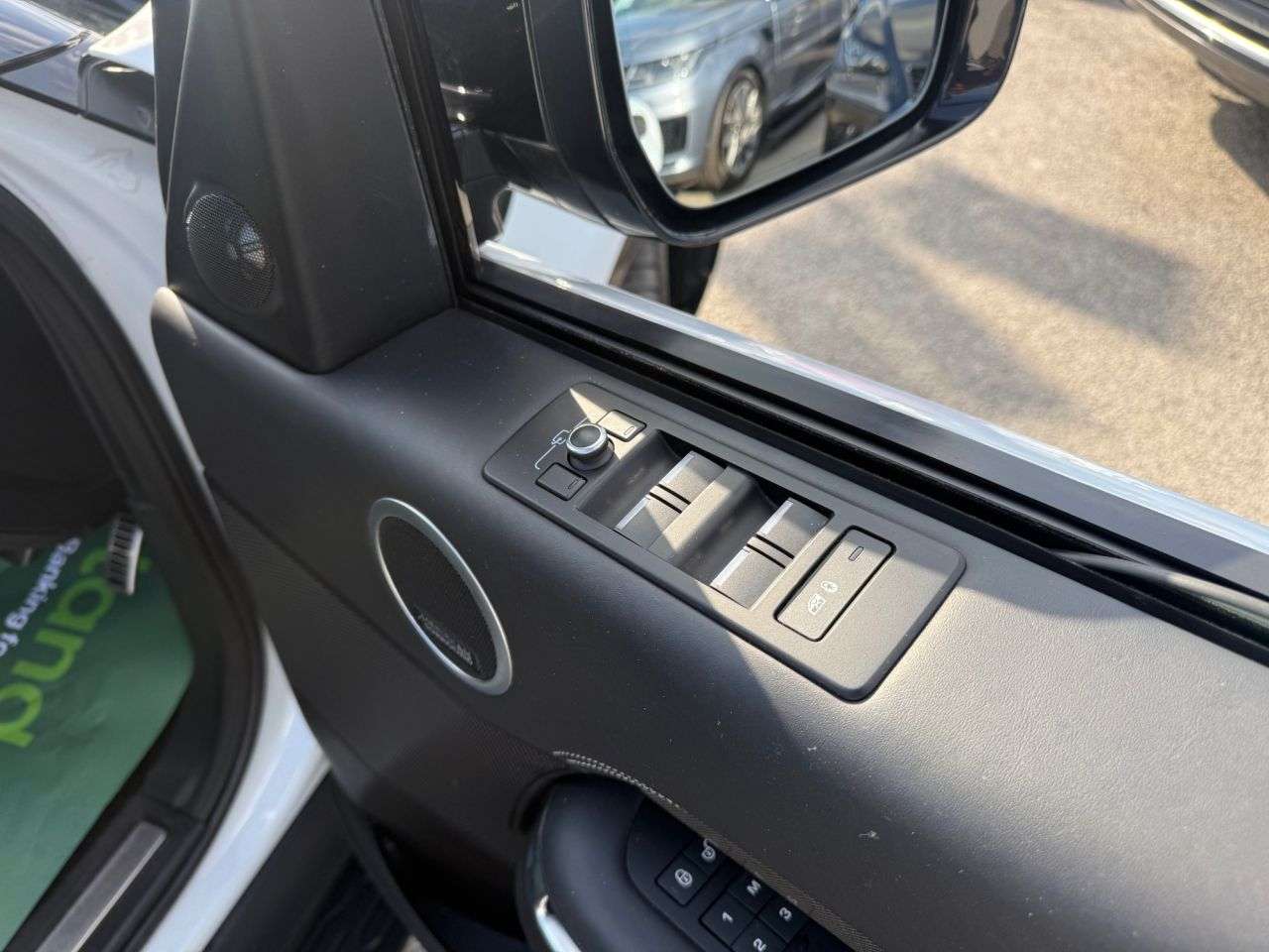 2019 LAND ROVER DISCOVERY 5 2019 LAND ROVER DISCOVERY 5