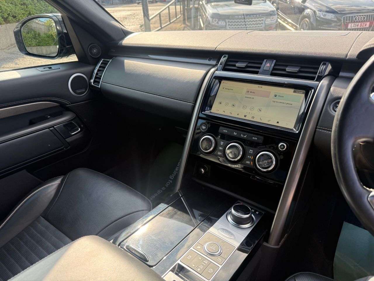2019 LAND ROVER DISCOVERY 5 2019 LAND ROVER DISCOVERY 5