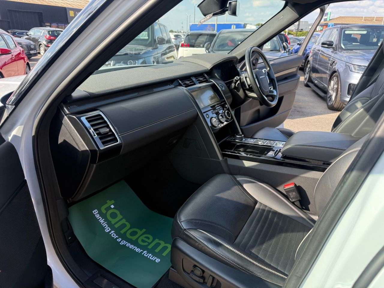 2019 LAND ROVER DISCOVERY 5 2019 LAND ROVER DISCOVERY 5