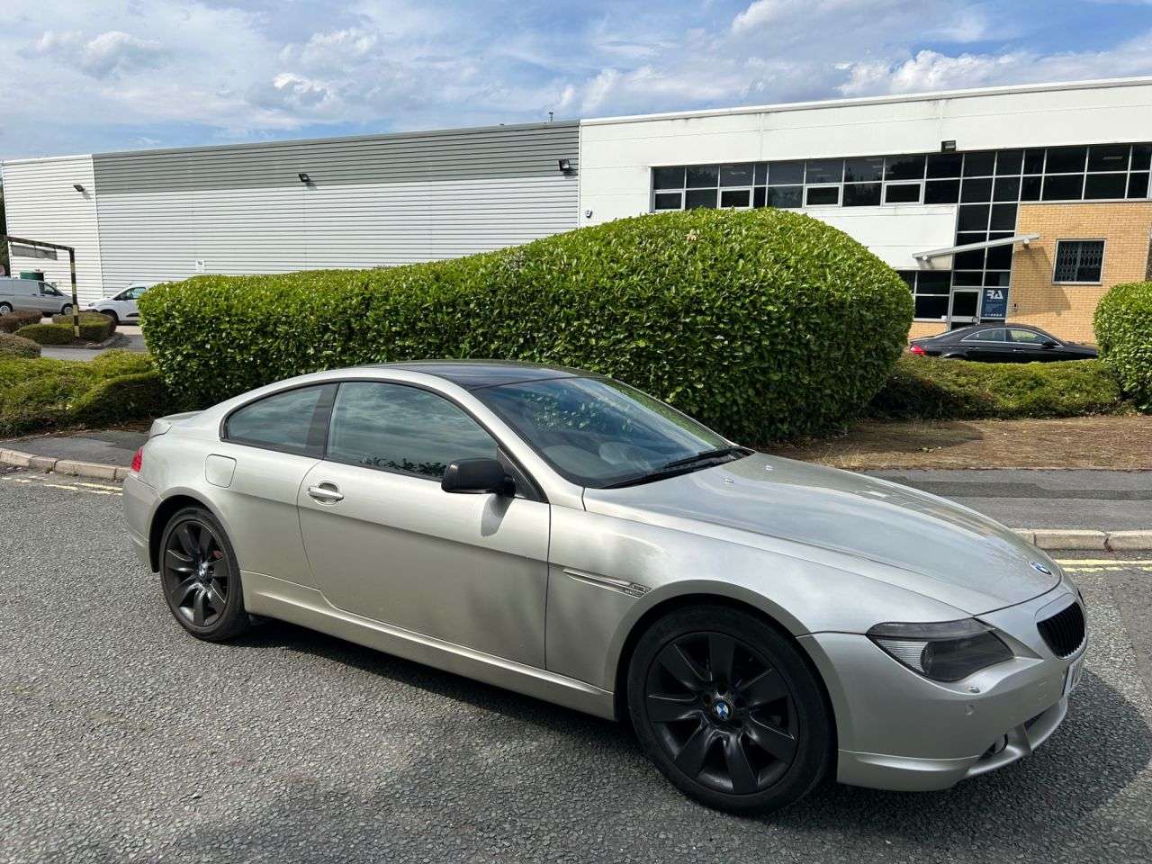 A 2005 BMW 6 SERIES 3.0 630i Coupe 2dr Petrol Auto Euro 4 (258 ps)-Factory Extras Worth £8,125- A 2005 BMW 6 SERIES 3.0 630i Coupe 2dr Petrol Auto Euro 4 (258 ps)-Factory Extras Worth £8,125-