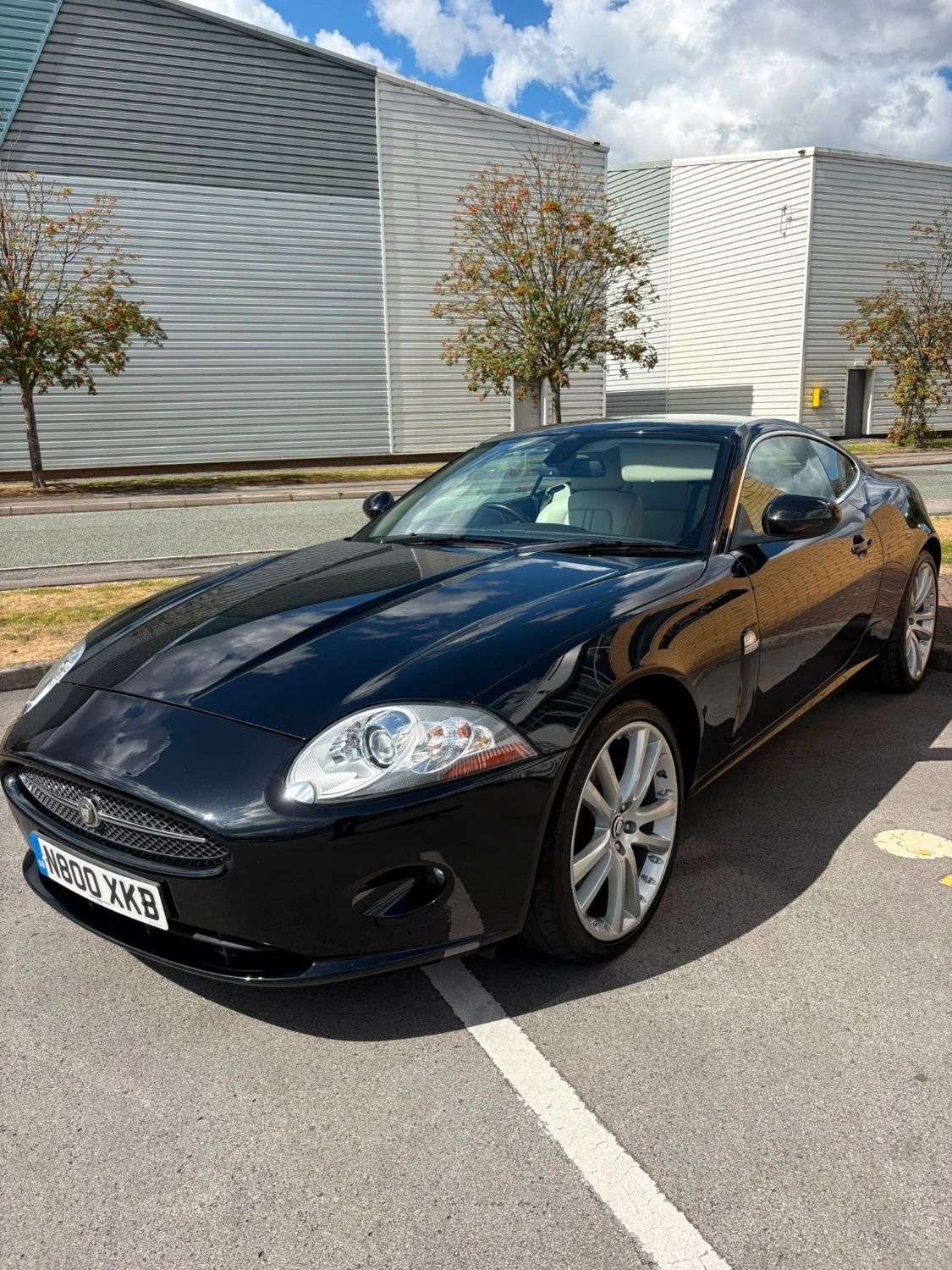 A 2006 JAGUAR XK 4.2 V8 Coupe 2dr Petrol Auto Euro 4 (300 ps)-Fantastic Low Mileage Example- A 2006 JAGUAR XK 4.2 V8 Coupe 2dr Petrol Auto Euro 4 (300 ps)-Fantastic Low Mileage Example-