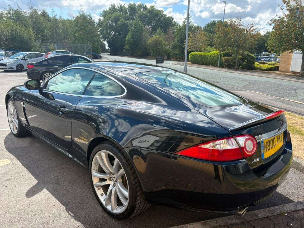 A 2006 JAGUAR XK 4.2 V8 Coupe 2dr Petrol Auto Euro 4 (300 ps)-Fantastic Low Mileage Example- A 2006 JAGUAR XK 4.2 V8 Coupe 2dr Petrol Auto Euro 4 (300 ps)-Fantastic Low Mileage Example-