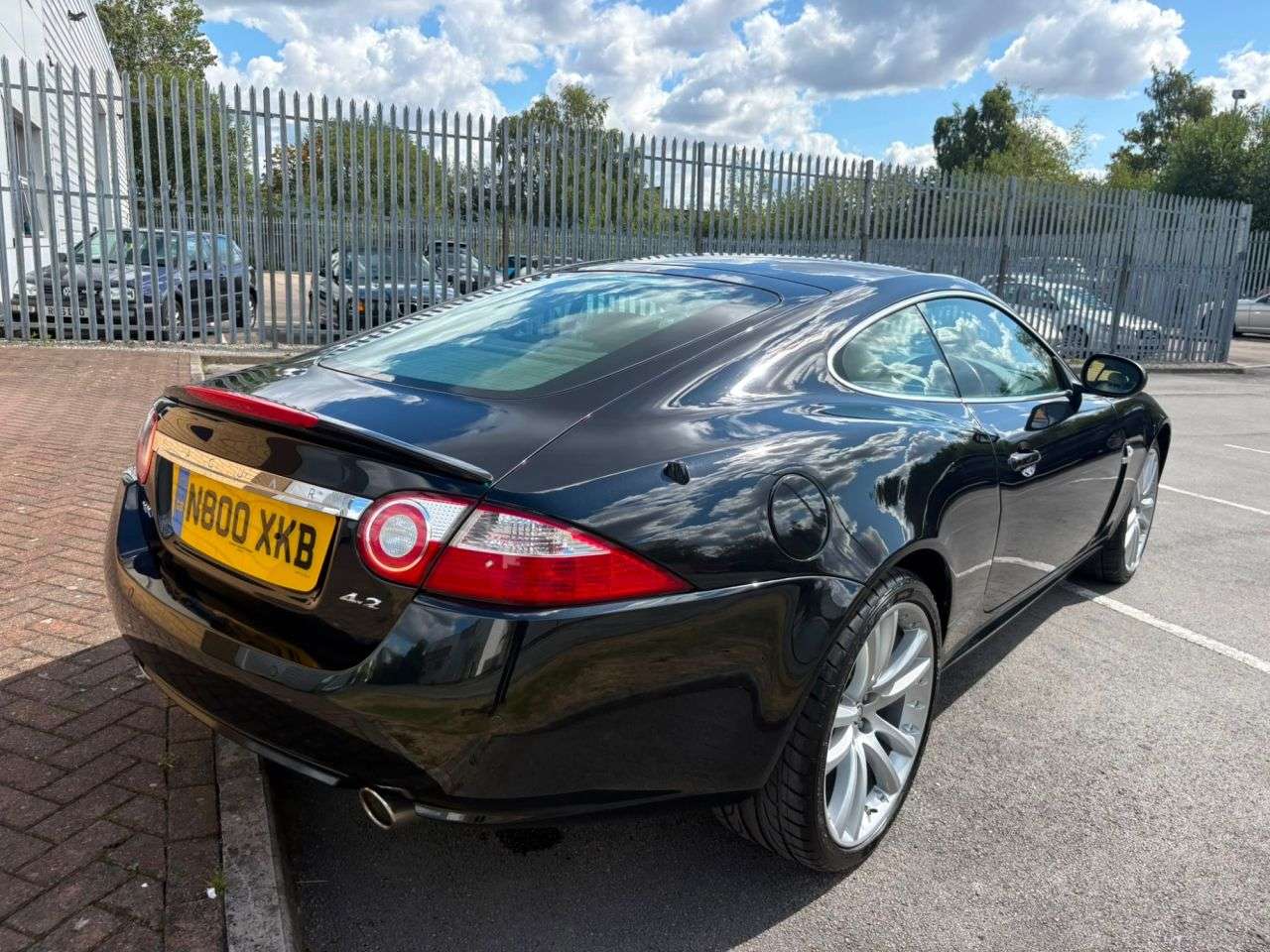 A 2006 JAGUAR XK 4.2 V8 Coupe 2dr Petrol Auto Euro 4 (300 ps)-Fantastic Low Mileage Example- A 2006 JAGUAR XK 4.2 V8 Coupe 2dr Petrol Auto Euro 4 (300 ps)-Fantastic Low Mileage Example-