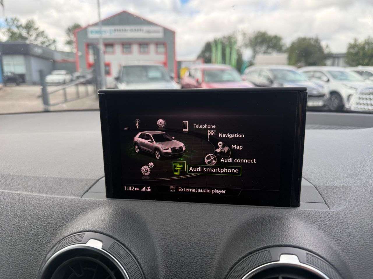 2018 AUDI Q2 2018 AUDI Q2