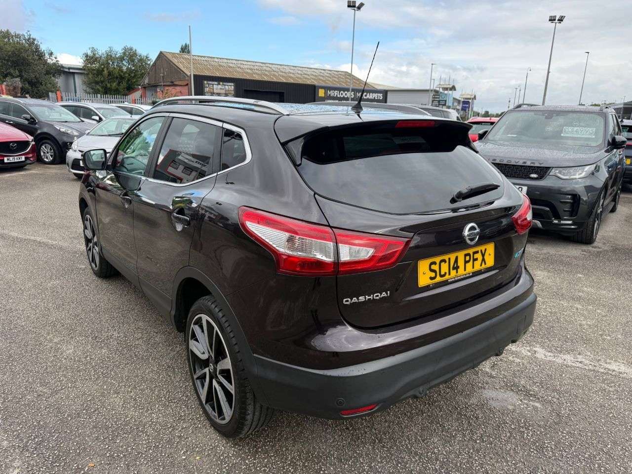 A 2014 NISSAN QASHQAI 1.5 dCi Tekna SUV 5dr Diesel Manual 2WD Euro 5-PANORAMIC GLASS ROOF-HEATED A 2014 NISSAN QASHQAI 1.5 dCi Tekna SUV 5dr Diesel Manual 2WD Euro 5-PANORAMIC GLASS ROOF-HEATED