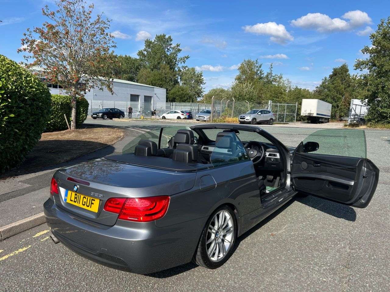 2011 BMW 3 SERIES 2011 BMW 3 SERIES