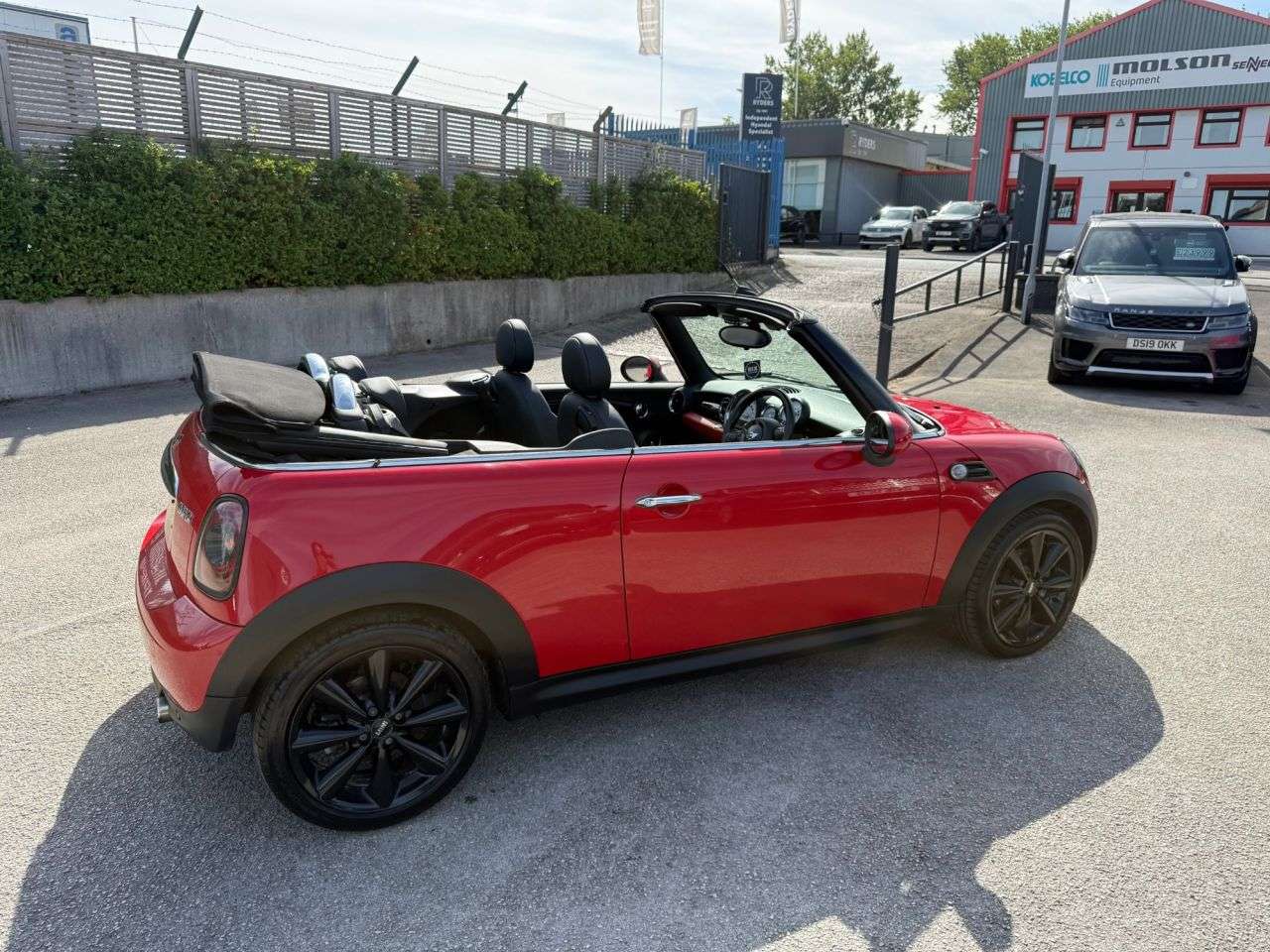 2013 MINI CONVERTIBLE 2013 MINI CONVERTIBLE