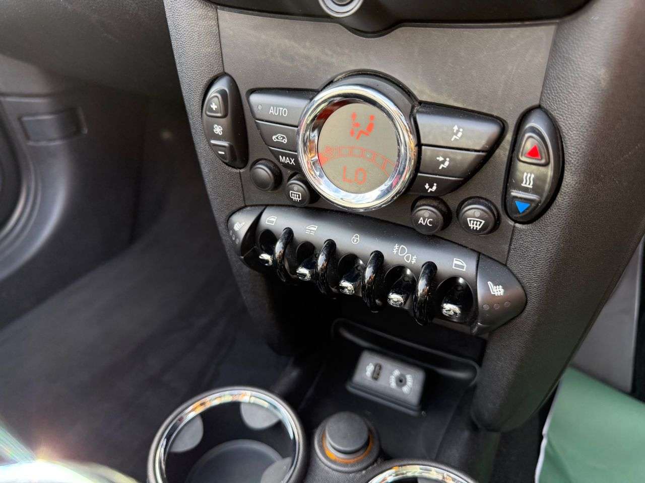 2013 MINI CONVERTIBLE 2013 MINI CONVERTIBLE