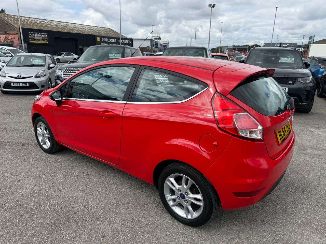 A 2015 FORD FIESTA 1.25 Zetec Hatchback 3dr Petrol Manual Euro 5 (82 ps) 1 FORMER KEEPER-6 SER A 2015 FORD FIESTA 1.25 Zetec Hatchback 3dr Petrol Manual Euro 5 (82 ps) 1 FORMER KEEPER-6 SER