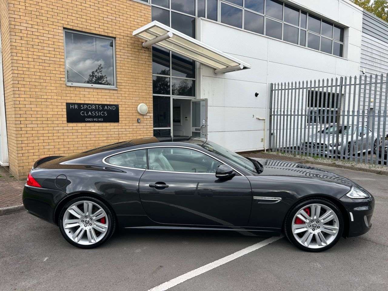 A 2012 JAGUAR XKR 5.0 V8 Coupe 2dr Petrol Auto Euro 5 (510 ps)-Fantastic Example-3 Former Kee A 2012 JAGUAR XKR 5.0 V8 Coupe 2dr Petrol Auto Euro 5 (510 ps)-Fantastic Example-3 Former Kee