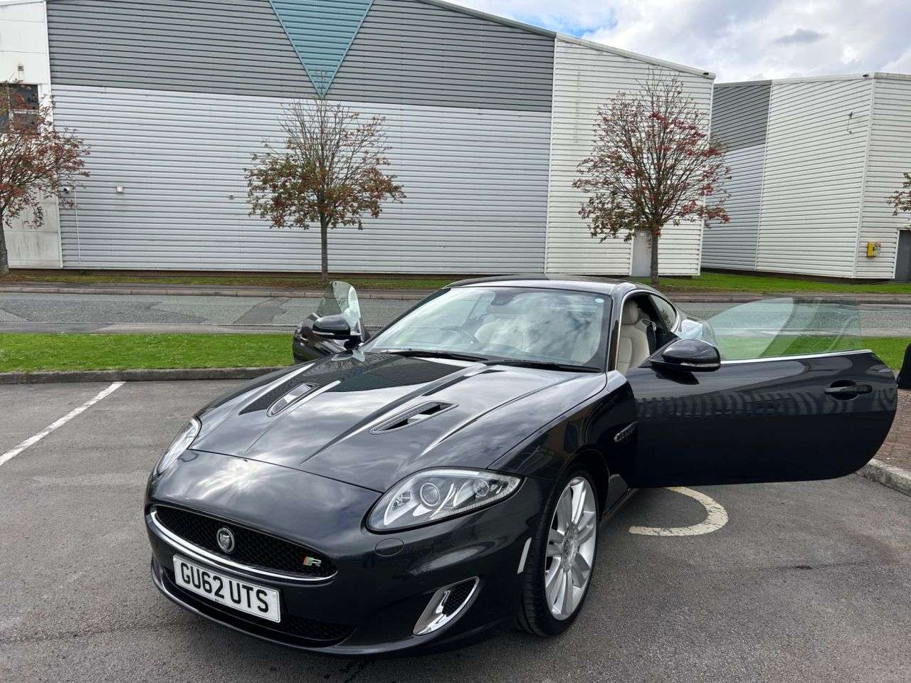 2012 JAGUAR XKR 2012 JAGUAR XKR