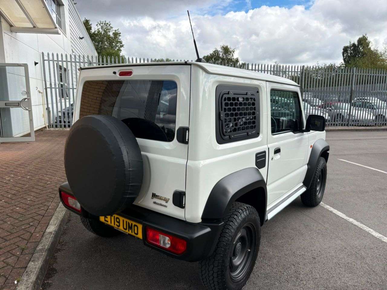 A 2019 SUZUKI JIMNY 1.5 SZ4 SUV 3dr Petrol Manual ALLGRIP Euro 6 (101 ps) A 2019 SUZUKI JIMNY 1.5 SZ4 SUV 3dr Petrol Manual ALLGRIP Euro 6 (101 ps)