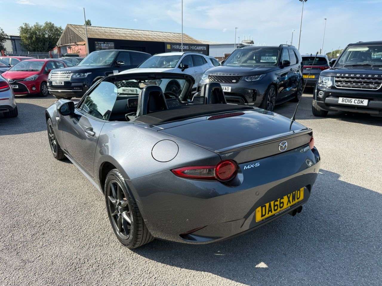 2016 MAZDA MX-5 2016 MAZDA MX-5