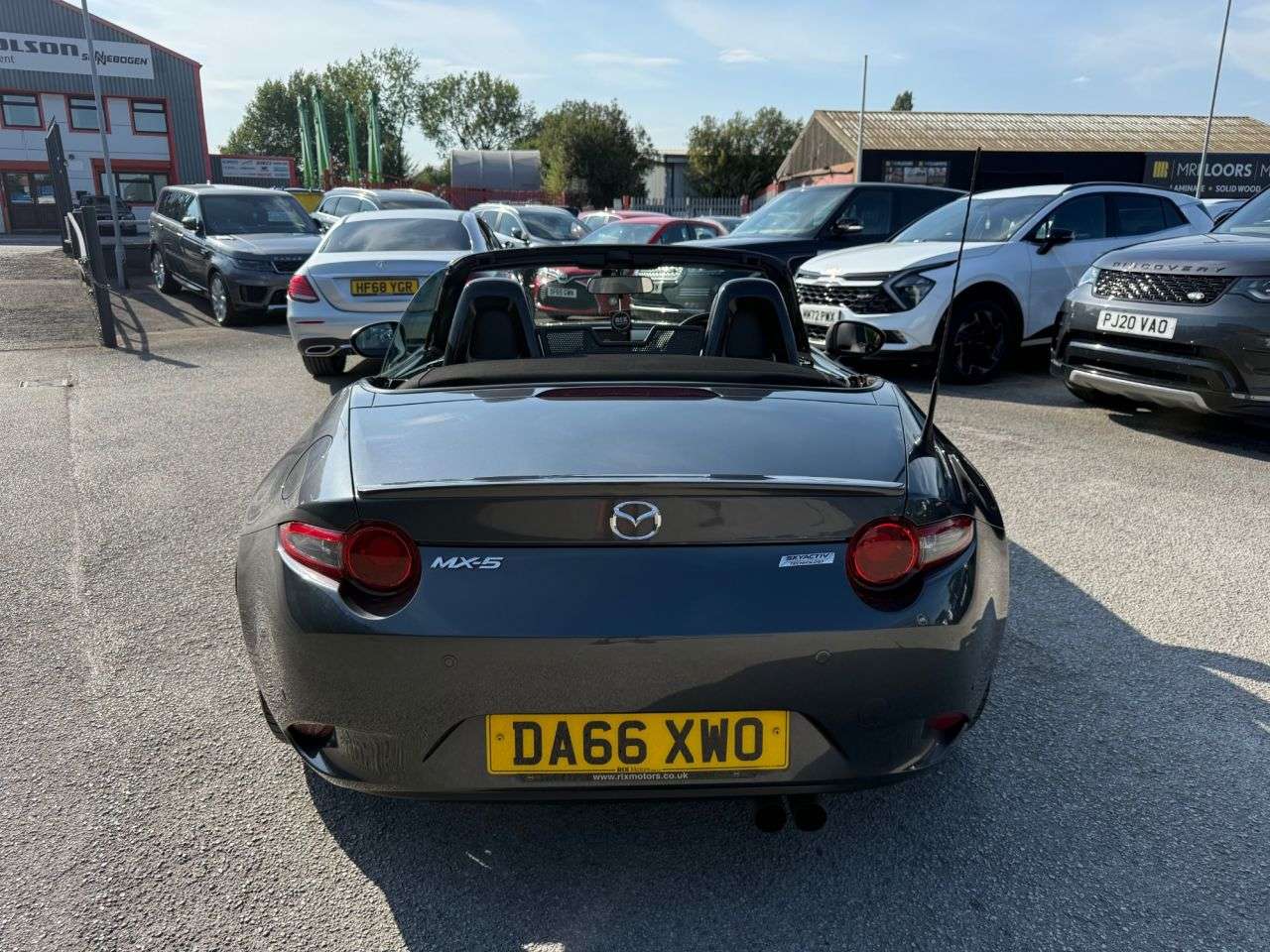2016 MAZDA MX-5 2016 MAZDA MX-5