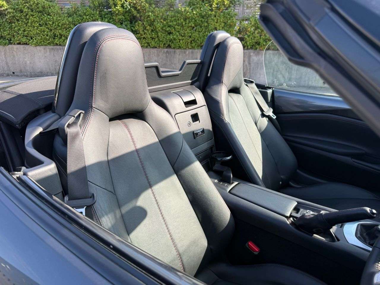 2016 MAZDA MX-5 2016 MAZDA MX-5