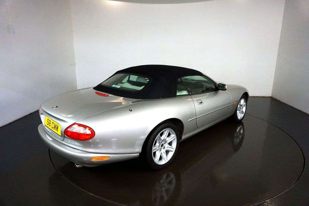 1998 JAGUAR XK8 1998 JAGUAR XK8