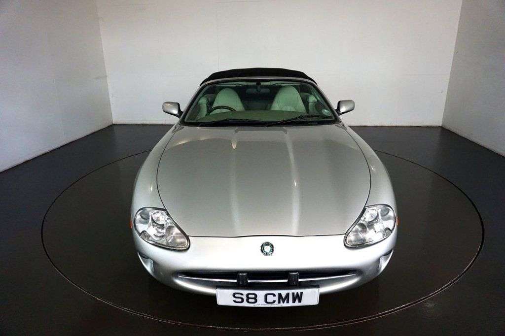 1998 JAGUAR XK8 1998 JAGUAR XK8