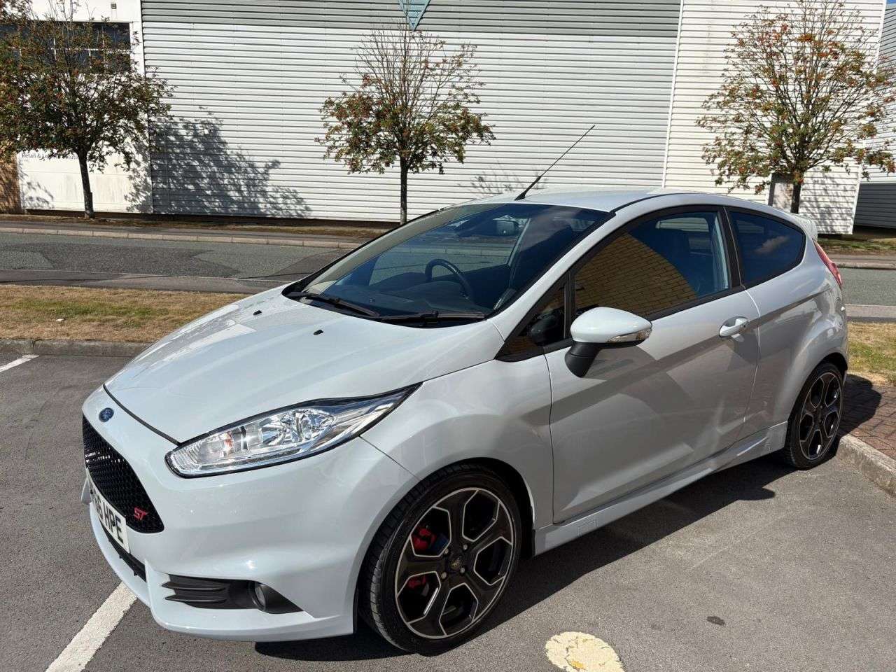 2016 FORD FIESTA 2016 FORD FIESTA