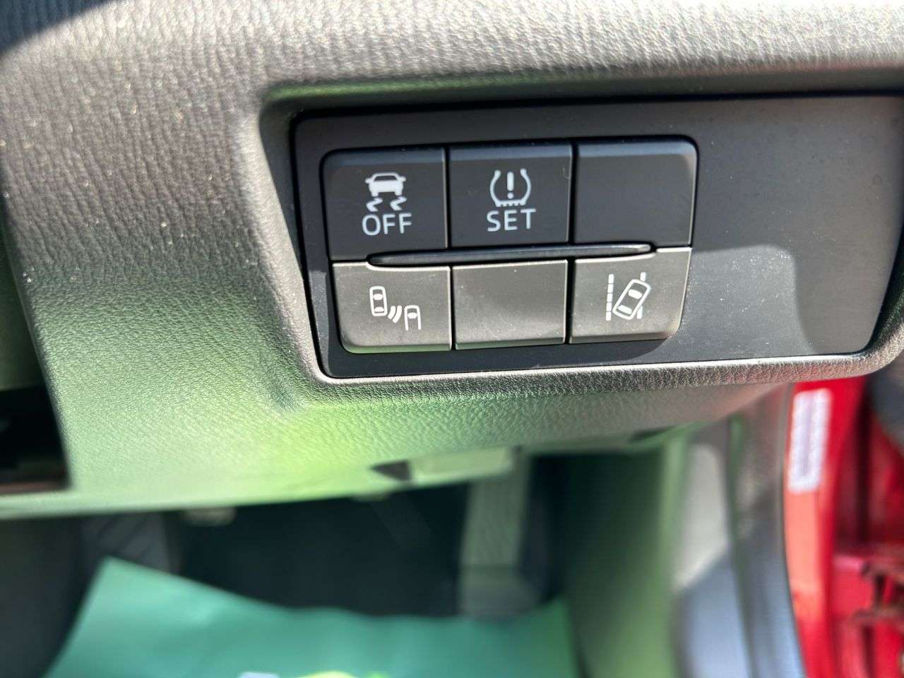 2016 MAZDA MX-5 2016 MAZDA MX-5