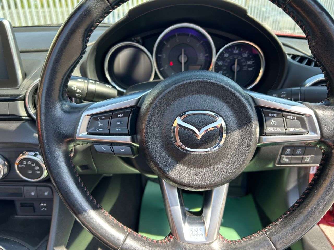 2016 MAZDA MX-5 2016 MAZDA MX-5