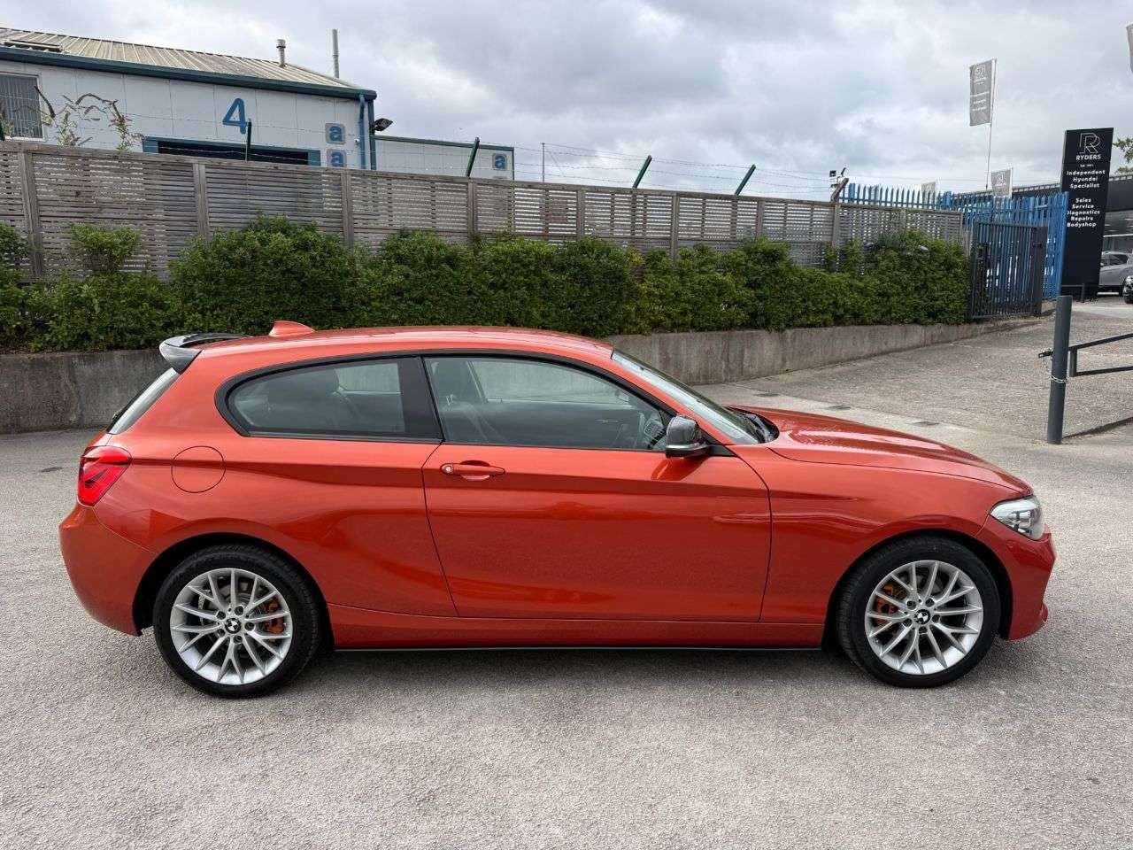 2018 BMW 1 SERIES 2018 BMW 1 SERIES