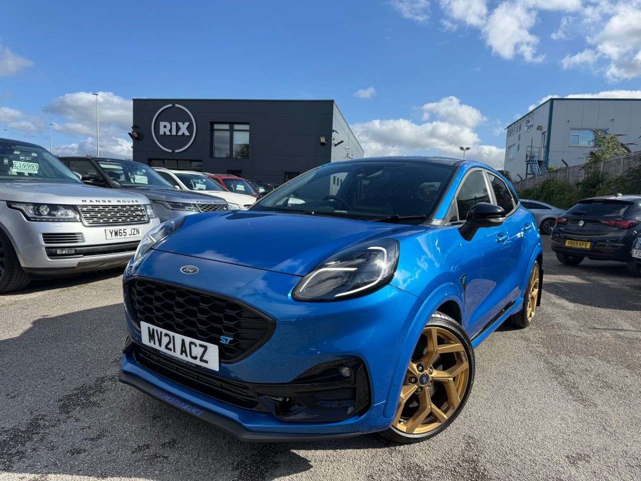 A 2021 FORD PUMA 1.5T EcoBoost ST SUV 5dr Petrol Manual Euro 6 (s/s) (200 ps)-Fantastic Low A 2021 FORD PUMA 1.5T EcoBoost ST SUV 5dr Petrol Manual Euro 6 (s/s) (200 ps)-Fantastic Low