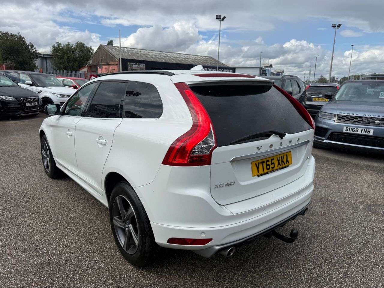 2015 VOLVO XC60 2015 VOLVO XC60