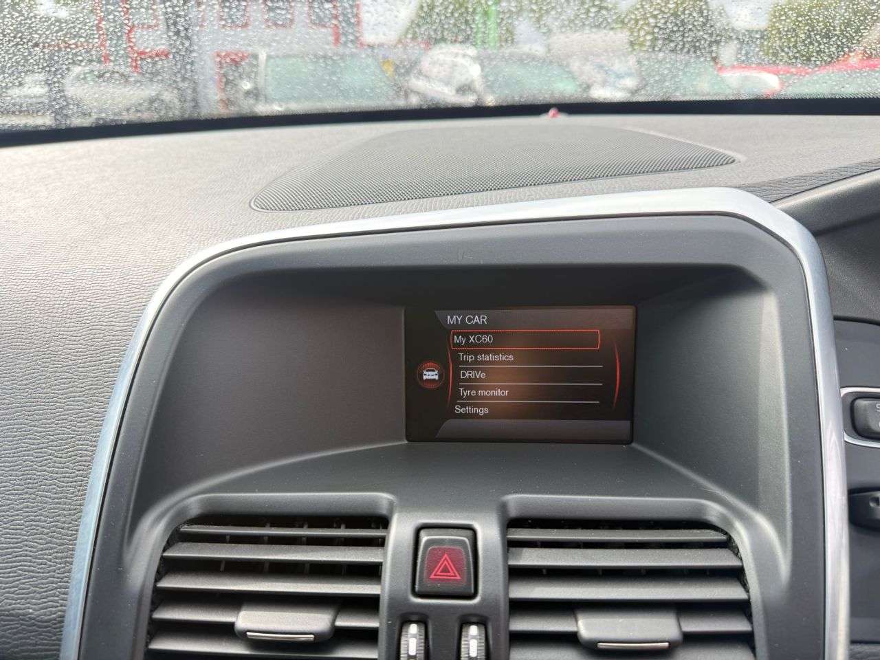 2015 VOLVO XC60 2015 VOLVO XC60