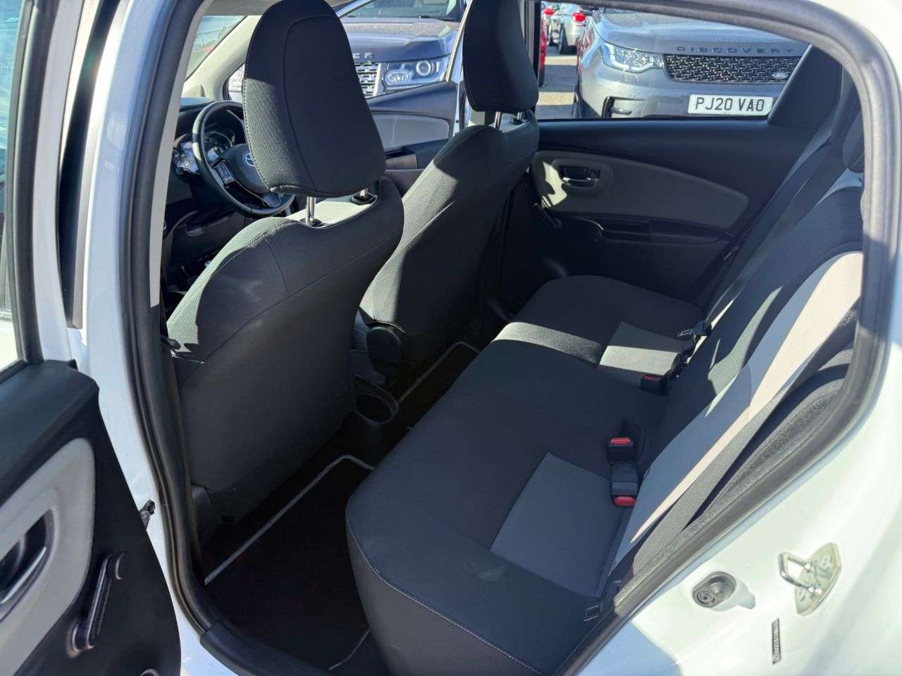 2018 TOYOTA YARIS 2018 TOYOTA YARIS