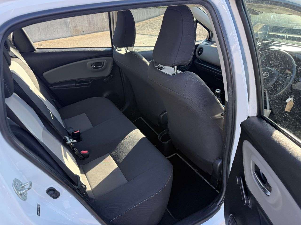 2018 TOYOTA YARIS 2018 TOYOTA YARIS