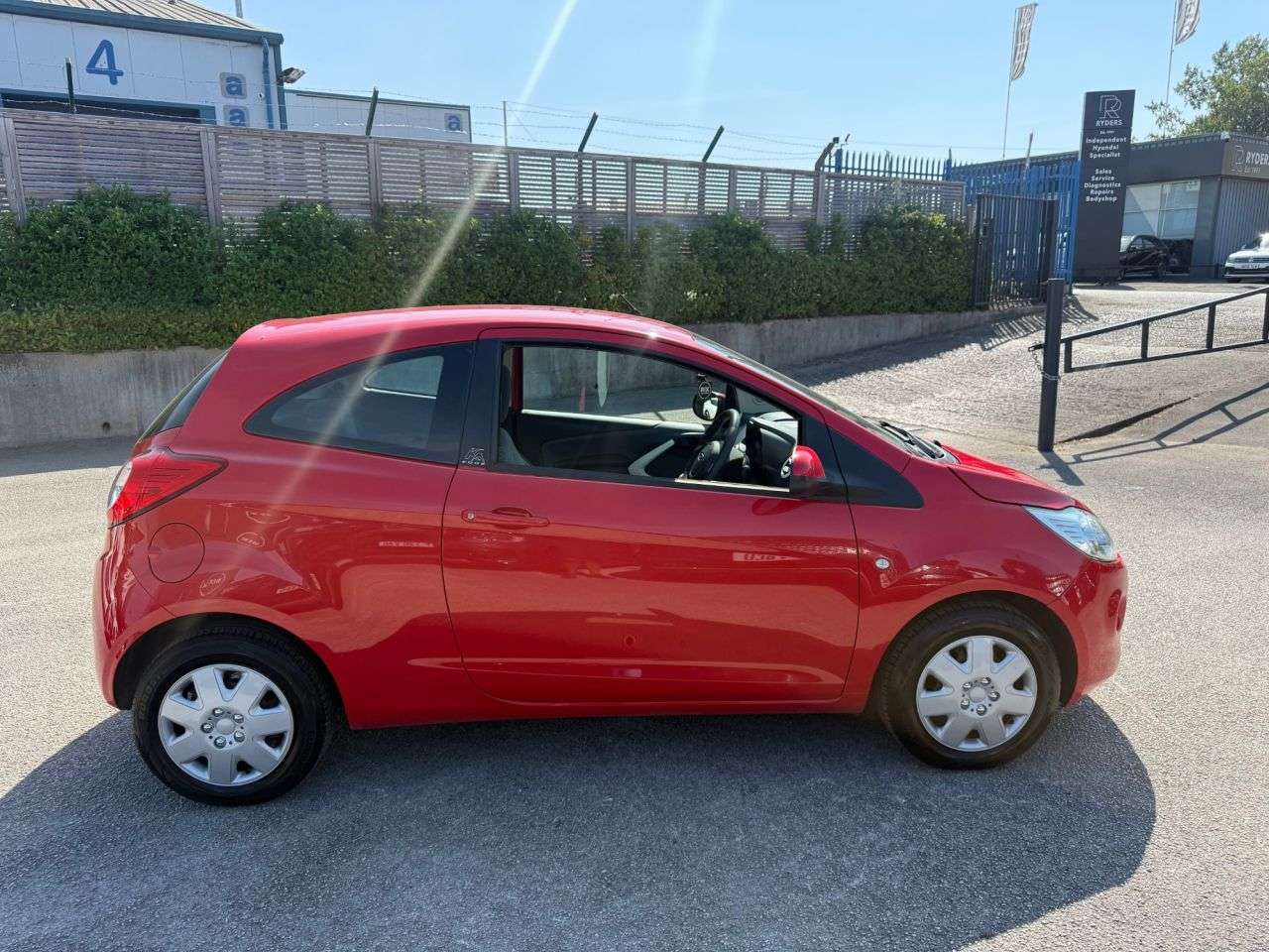 2013 FORD KA 2013 FORD KA