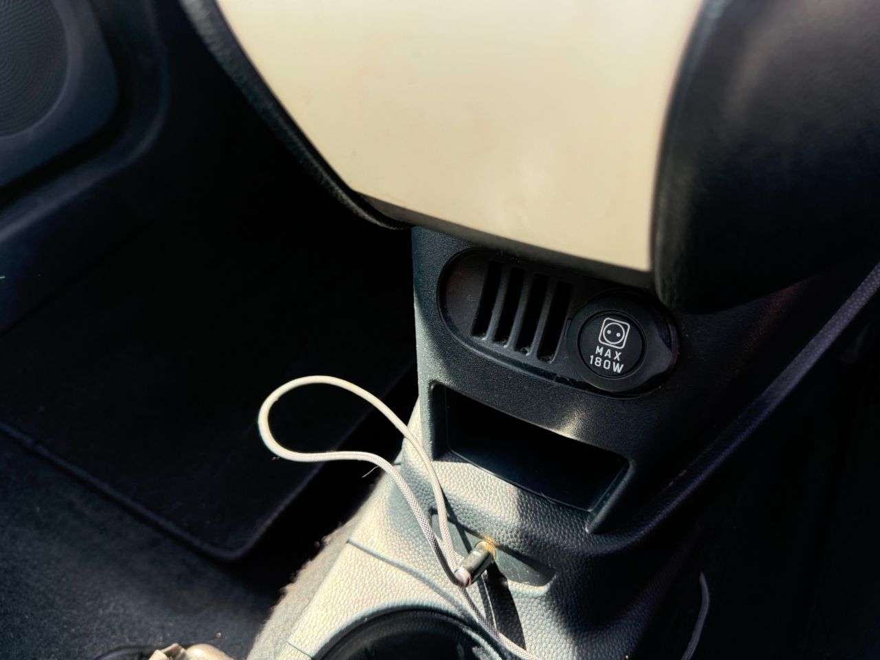2013 FORD KA 2013 FORD KA