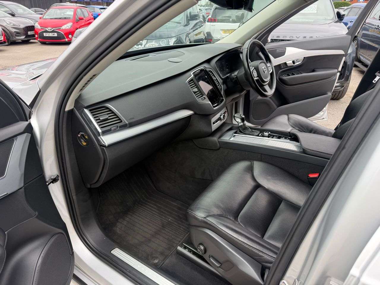 2017 VOLVO XC90 2017 VOLVO XC90