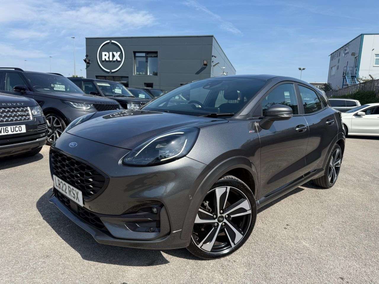 A 2022 FORD PUMA 1.0T EcoBoost MHEV ST-Line SUV 5dr Petrol Hybrid Manual Euro 6 (s/s) (125 p A 2022 FORD PUMA 1.0T EcoBoost MHEV ST-Line SUV 5dr Petrol Hybrid Manual Euro 6 (s/s) (125 p