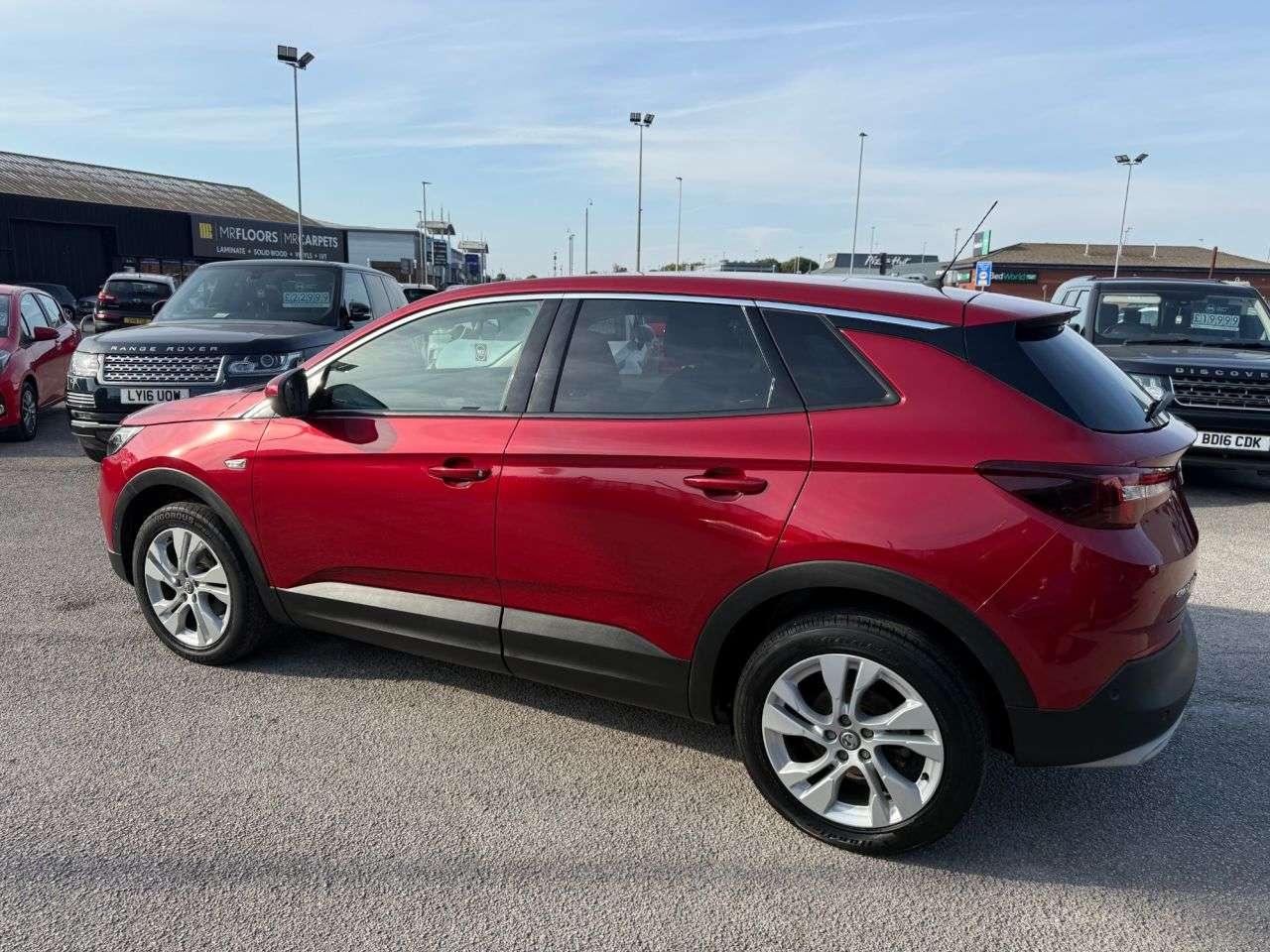 A 2020 VAUXHALL GRANDLAND X 1.2 Turbo SE Premium SUV 5dr Petrol Manual Euro 6 (s/s) (130 ps) 2 FORMER K A 2020 VAUXHALL GRANDLAND X 1.2 Turbo SE Premium SUV 5dr Petrol Manual Euro 6 (s/s) (130 ps) 2 FORMER K