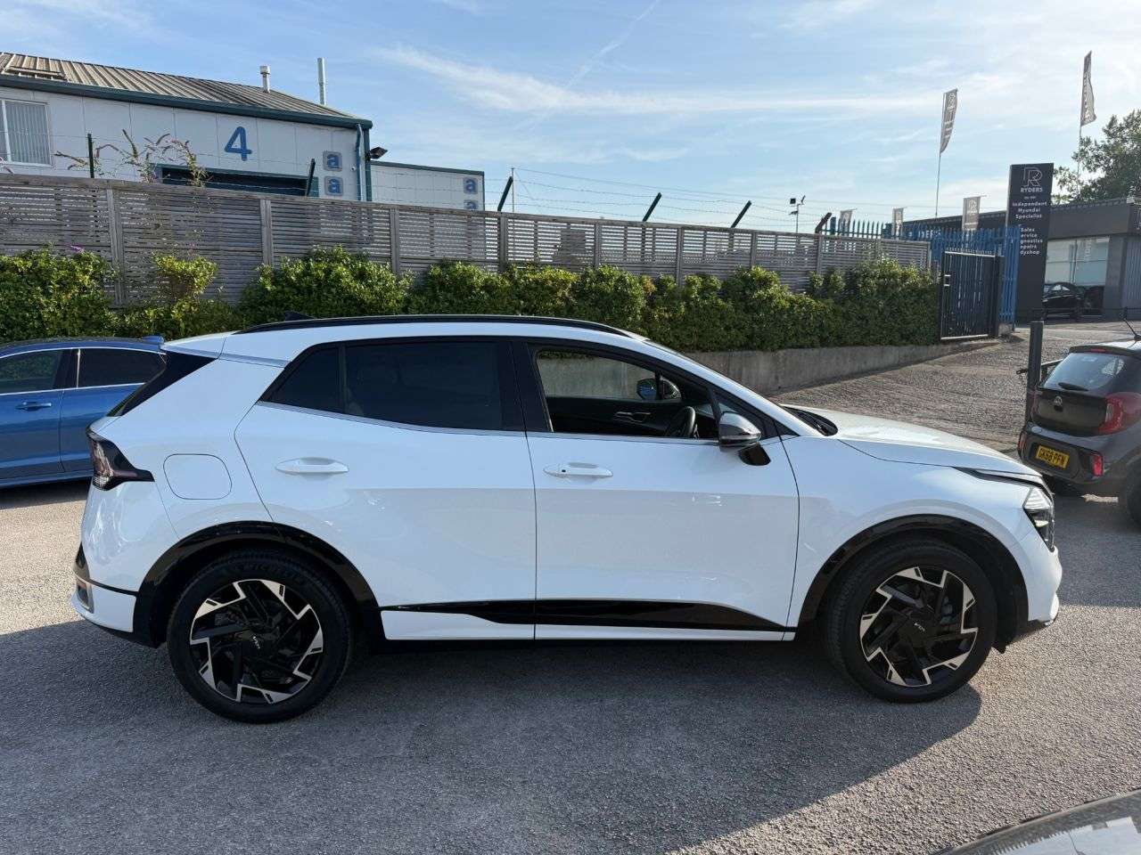2023 KIA SPORTAGE 2023 KIA SPORTAGE