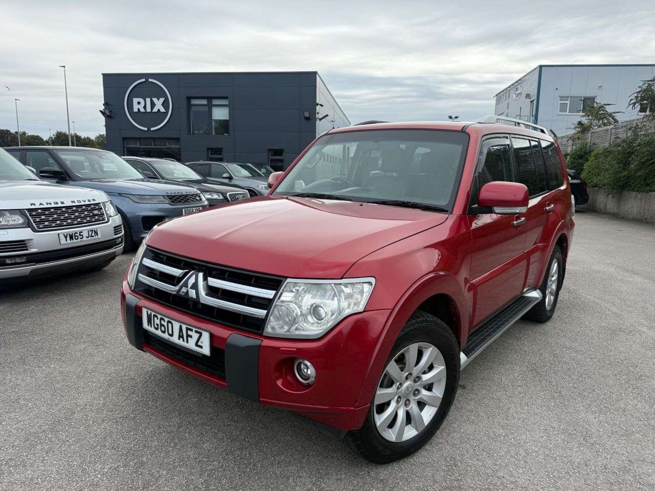 A 2011 MITSUBISHI SHOGUN 3.2 DI-DC Elegance SUV 5dr Diesel Auto 4WD Euro 5 LWB-HEATED BLACK LEATHER- A 2011 MITSUBISHI SHOGUN 3.2 DI-DC Elegance SUV 5dr Diesel Auto 4WD Euro 5 LWB-HEATED BLACK LEATHER-