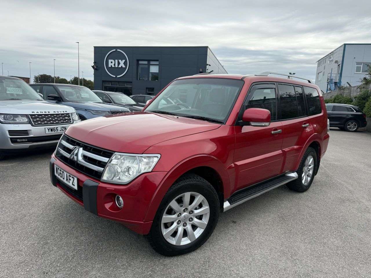 A 2011 MITSUBISHI SHOGUN 3.2 DI-DC Elegance SUV 5dr Diesel Auto 4WD Euro 5 LWB-HEATED BLACK LEATHER- A 2011 MITSUBISHI SHOGUN 3.2 DI-DC Elegance SUV 5dr Diesel Auto 4WD Euro 5 LWB-HEATED BLACK LEATHER-