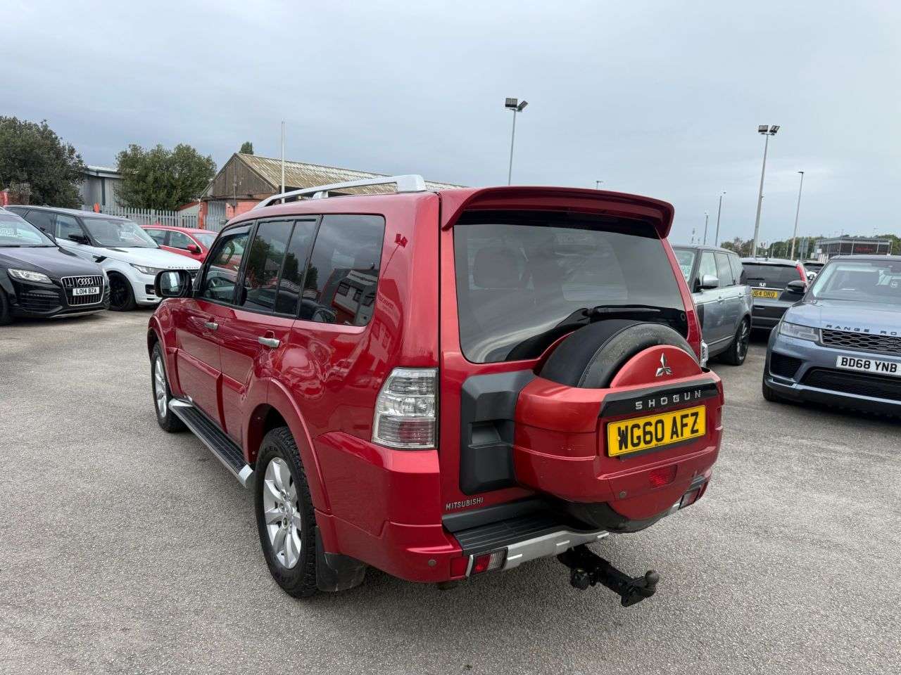 2011 MITSUBISHI SHOGUN 2011 MITSUBISHI SHOGUN