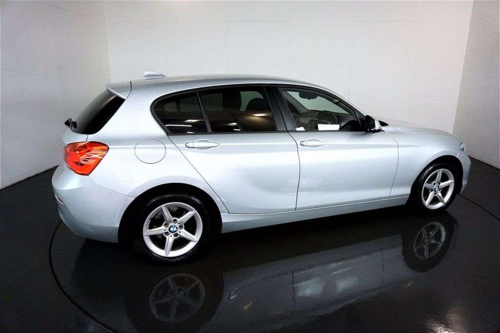 2018 BMW 1 SERIES 2018 BMW 1 SERIES