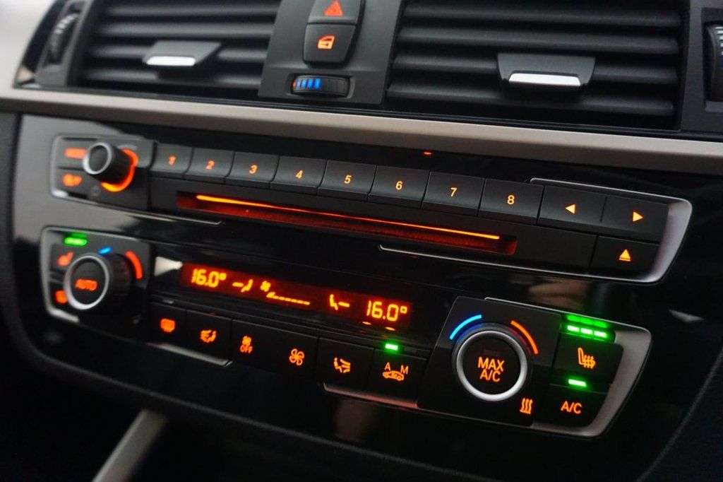 2018 BMW 1 SERIES 2018 BMW 1 SERIES