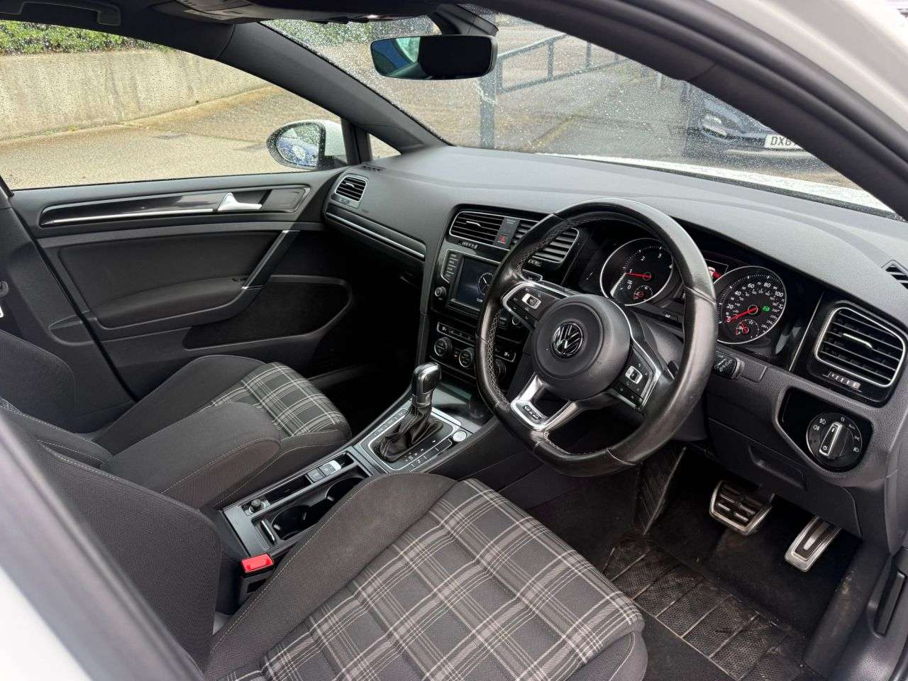 2016 VOLKSWAGEN GOLF 2016 VOLKSWAGEN GOLF