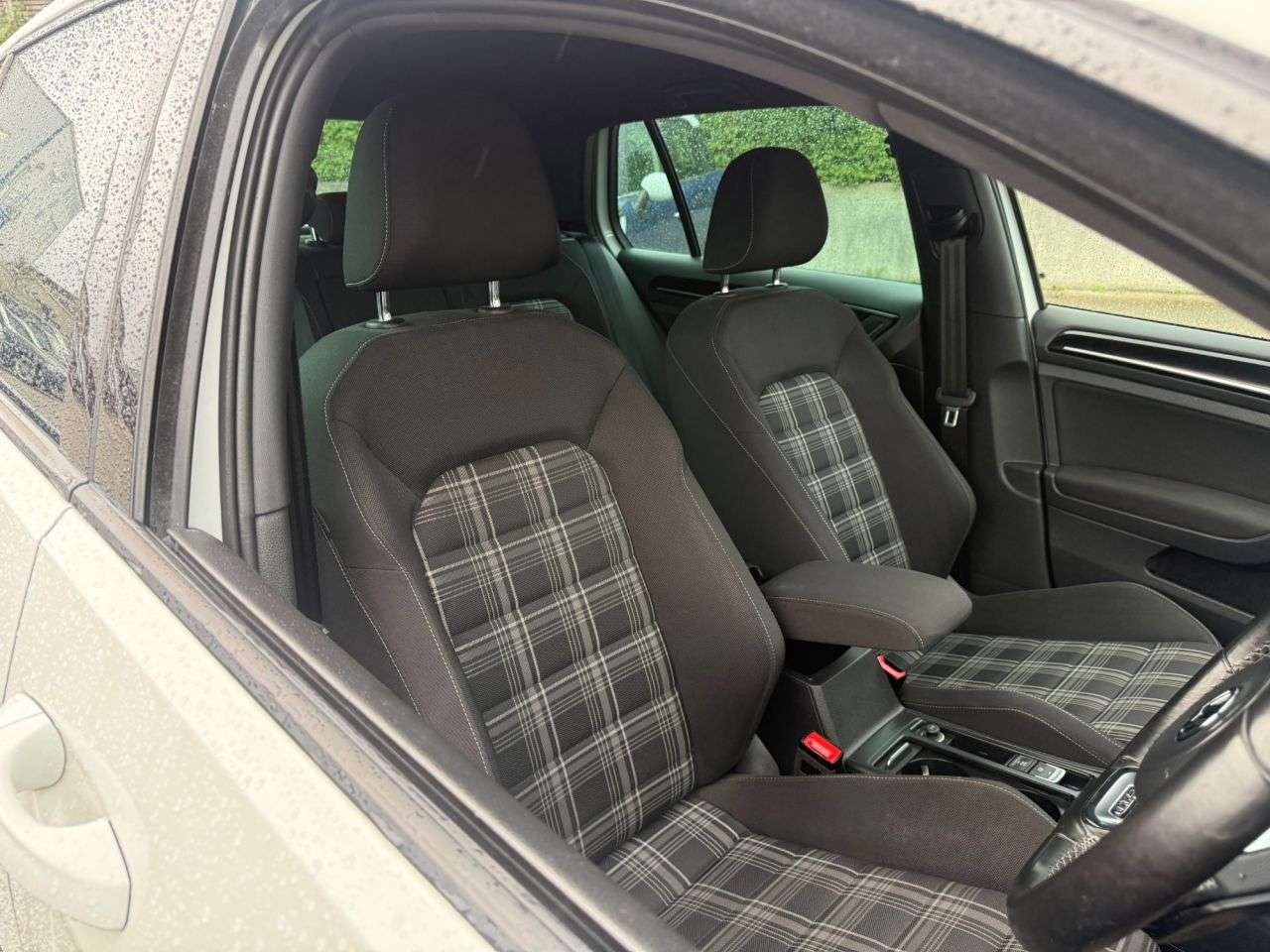 2016 VOLKSWAGEN GOLF 2016 VOLKSWAGEN GOLF