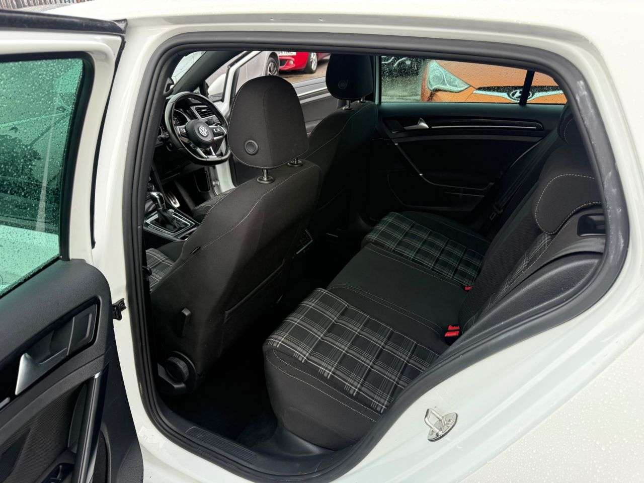 2016 VOLKSWAGEN GOLF 2016 VOLKSWAGEN GOLF