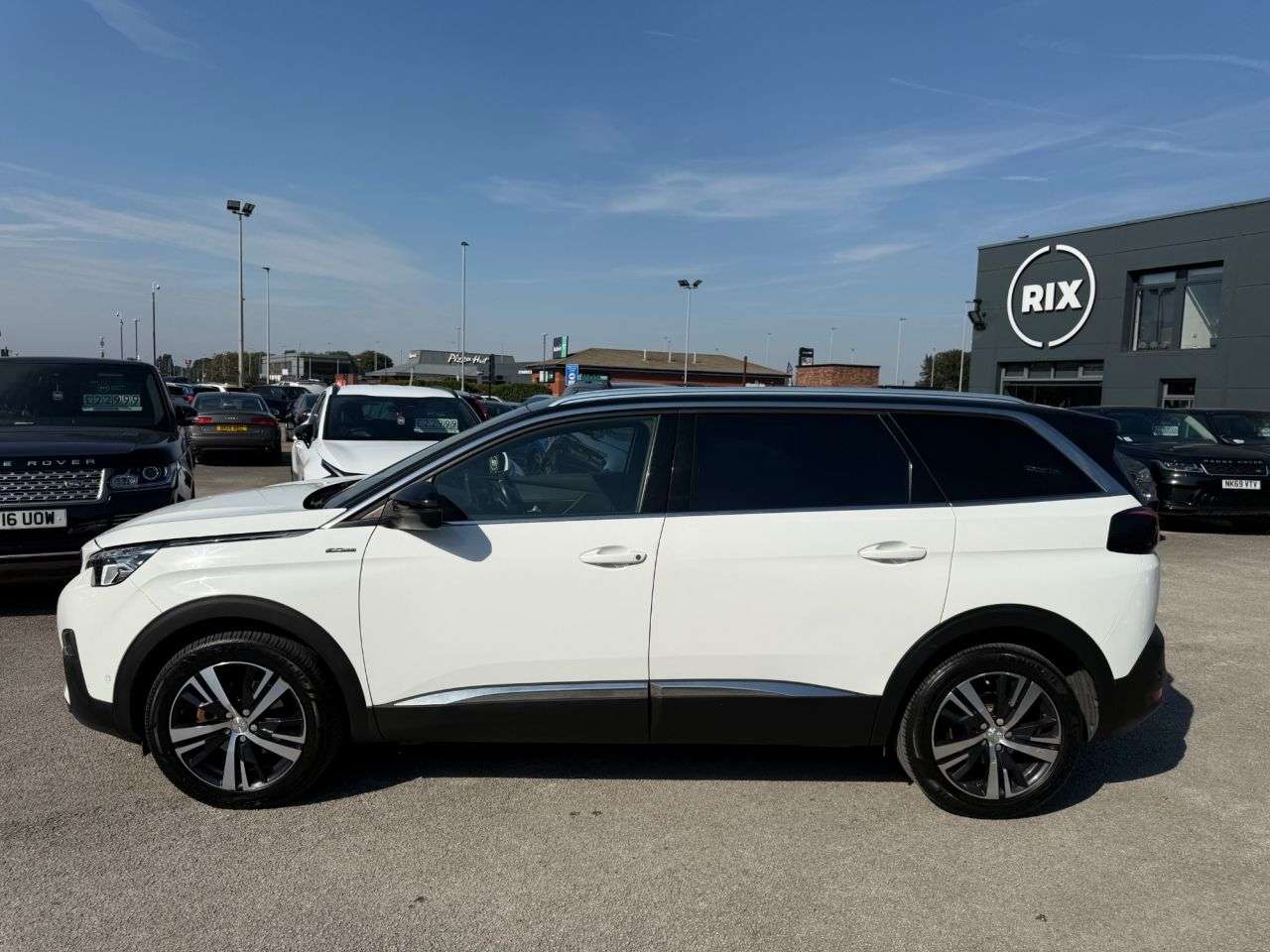 A 2018 PEUGEOT 5008 1.5 BlueHDi GT Line SUV 5dr Diesel EAT Euro 6-2 OWNERS FROM NEW-HALF LEATHE A 2018 PEUGEOT 5008 1.5 BlueHDi GT Line SUV 5dr Diesel EAT Euro 6-2 OWNERS FROM NEW-HALF LEATHE