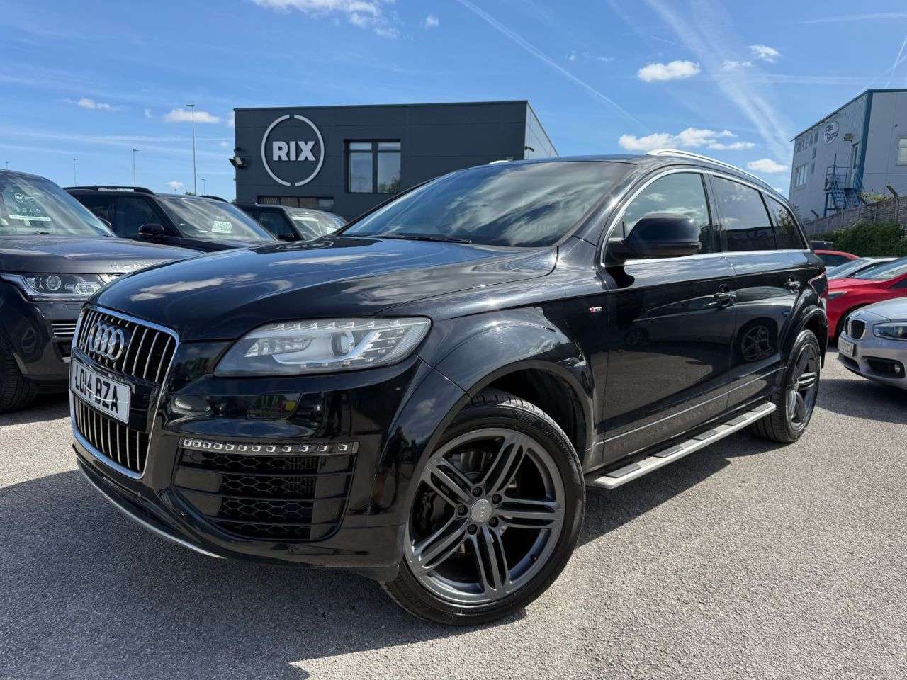 A 2014 AUDI Q7 3.0 TDI V6 S line Sport Edition SUV 5dr Diesel Tiptronic quattro Euro 5-HEA A 2014 AUDI Q7 3.0 TDI V6 S line Sport Edition SUV 5dr Diesel Tiptronic quattro Euro 5-HEA