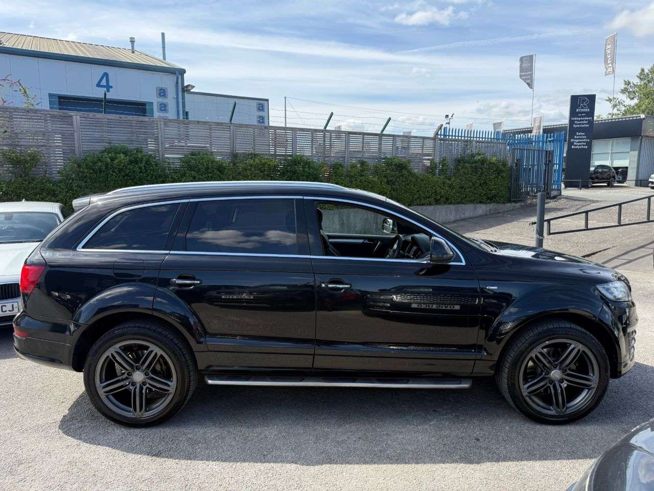 2014 AUDI Q7 2014 AUDI Q7