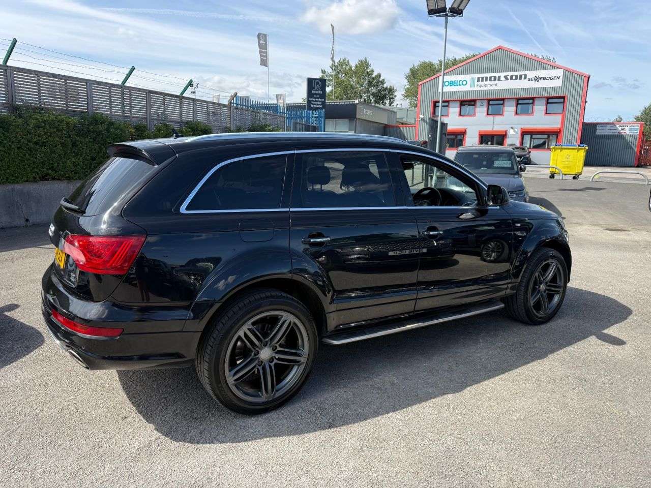 2014 AUDI Q7 2014 AUDI Q7
